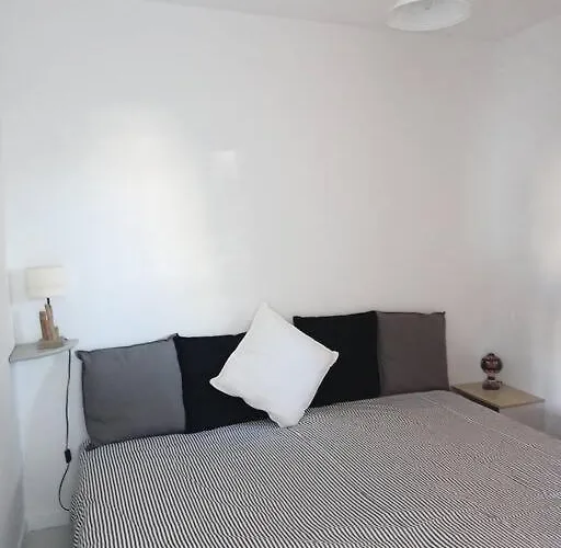 Plain-pied, Terrasse, Piscine, Pleine Vue Mer, A 6' A Pied, Parking, Wifi * Fleury (Aude)